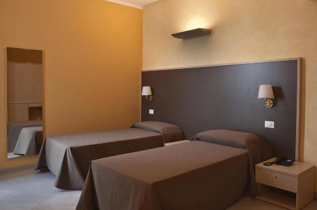 Silver Hotel